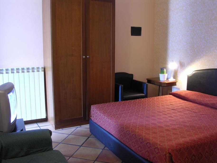 Residenza Monti Villa Rom Exteriör bild